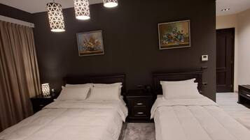 Select Comfort-senge, minibar, skrivebord, lydisolering