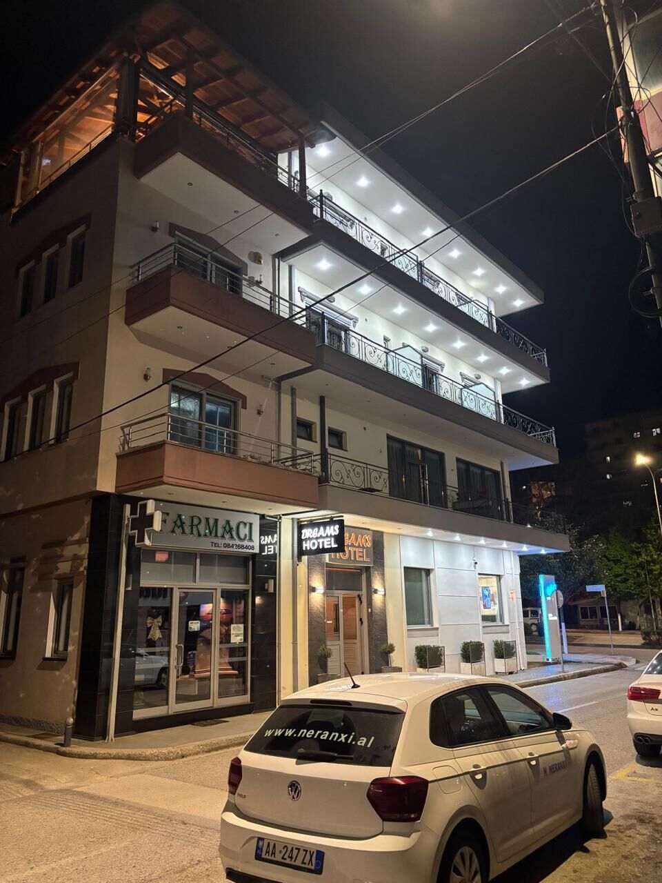 Fachada de la propiedad