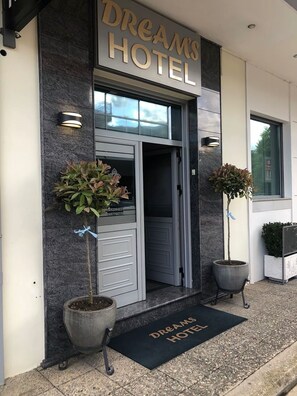 Exterior detail - Dreams Hotel (Gjirokastër)