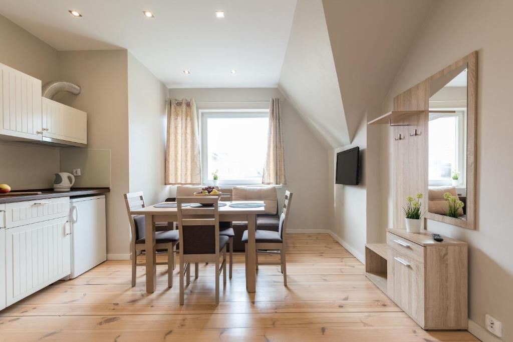 Classic Apartment | Dining