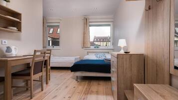 Classic Triple Room | Iron/ironing board (on request), free WiFi