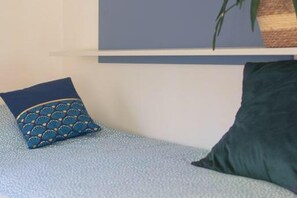 Room - SPA central charmant duplex cosy 90m2 à 300m rue piétonne et 500 m du port (Boulogne-sur-Mer)