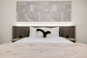 Habitación estándar | Ropa de cama de alta calidad, cortinas blackout y wifi gratis 