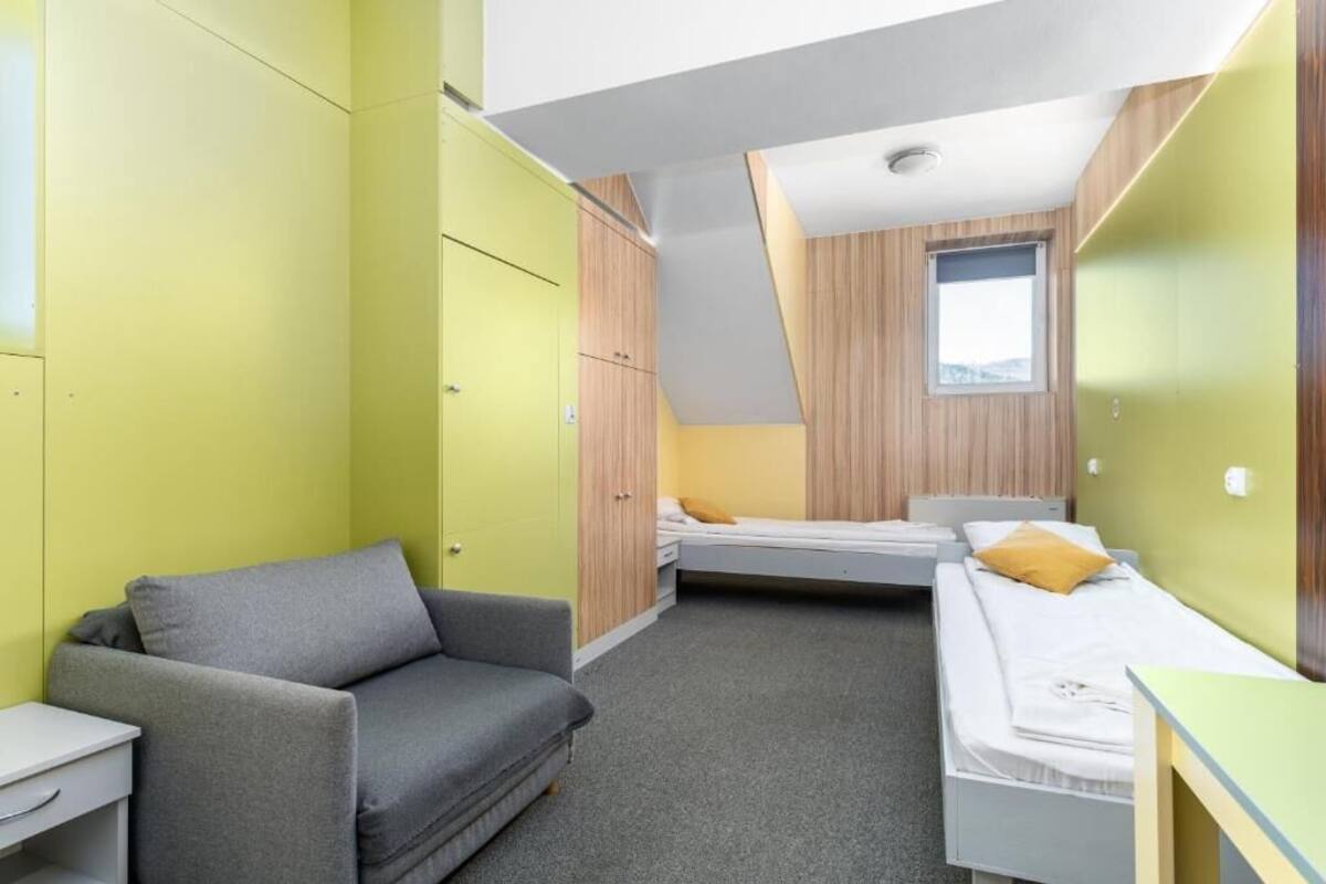 Basic Twin Room, Mountain View