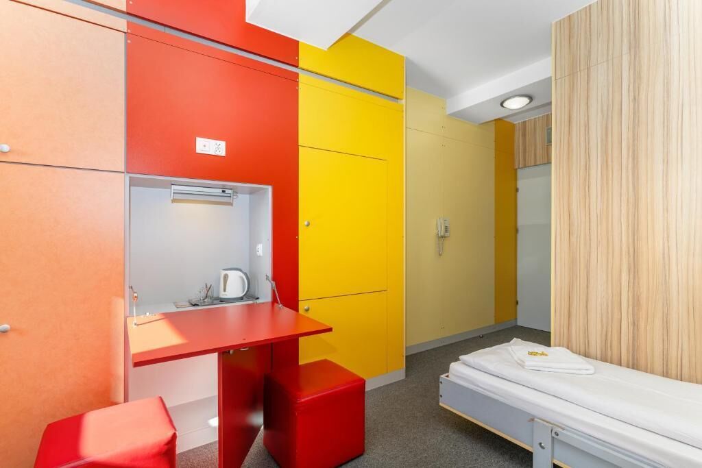 Basic Twin Room, Mountain View