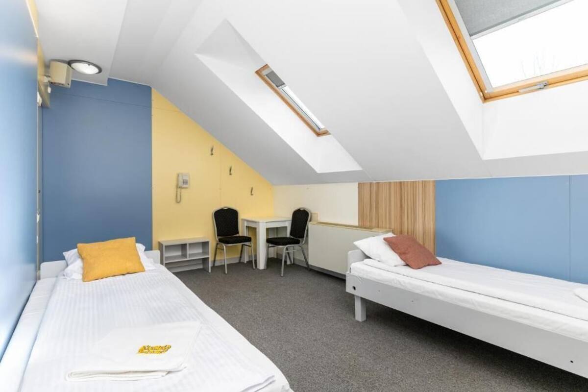 Basic Twin Room
