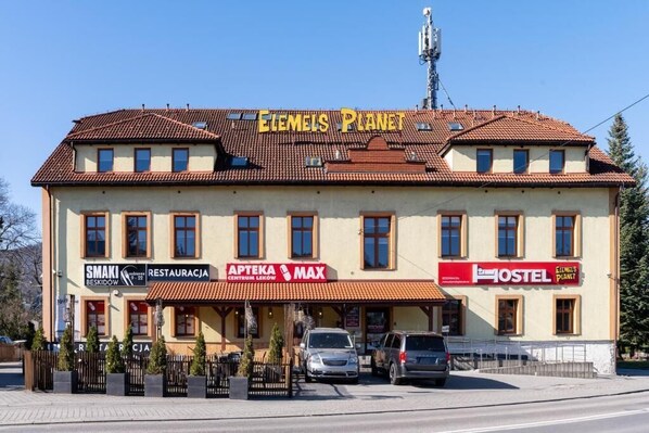 Esterni
