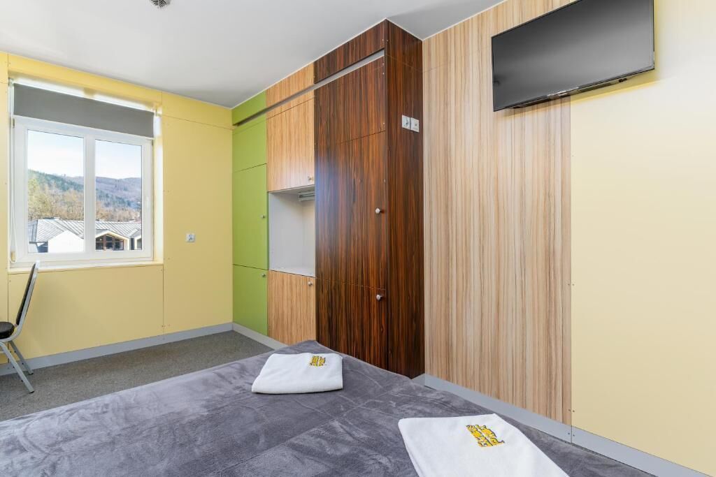 Deluxe Double Room, City View