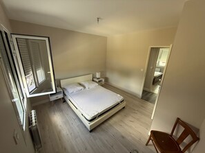 Room - Vrbo Property (Talais)