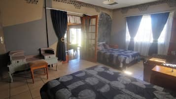 House, 4 Bedrooms, Accessible, Smoking | 4 bilik tidur