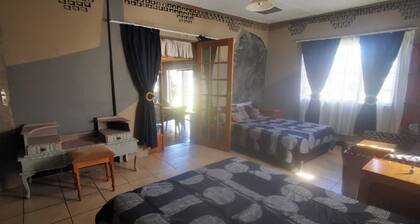 The Wagon Wheel Family Guest House
