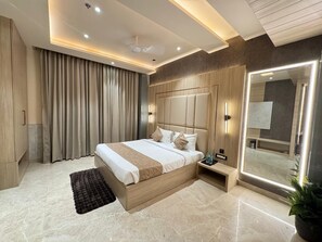 Superior Double Room | Free WiFi - The SRM Crystal  (Kanpur)