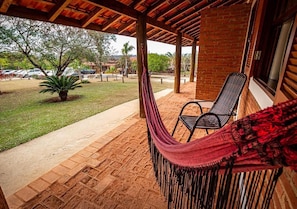 Suite, Lanai, Pool View | Terrace/patio - Rancho da Cachaça Hoteis e Restaurantes (Holambra)