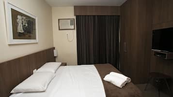 Apartment | Iron/ironing board, free WiFi