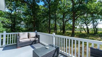 Maison, 2 chambres, fumeur, patio | Terrain de l’hébergement
