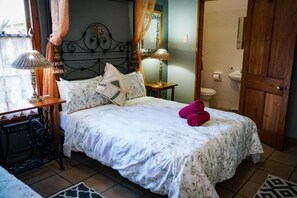 Soundproofing, free WiFi - Outentique Accommodation (Oudtshoorn)