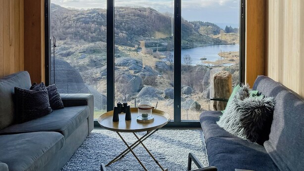 Unclassified image, 1 of 27, button - Architect-designed gem with views of Kistefjellet (Hauge i dalane)