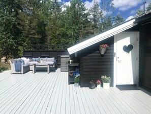 Terrace/patio - Cabin with annex and view over Øymarksjøen (Ørje)