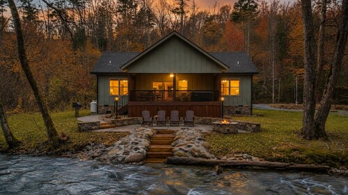 Waterfront Cabin | Swim, Fish or Float the Creek!