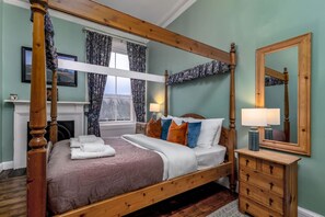 Iron/ironing board, WiFi, bed sheets - The Cosy Nook - Free Parking Nearby (Dunblane)