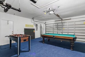 Spielezimmer