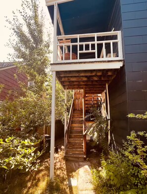 Exterior - Heart of Hyde Park - updated and elegant walkable historic retreat. (Boise)