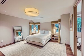 4 dormitorios, tabla de planchar con plancha, wifi y ropa de cama