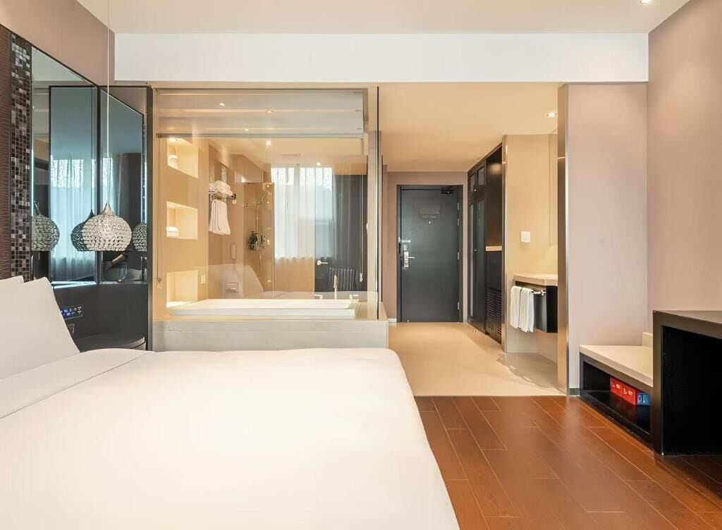 Basic Single Room | In-room safe, free WiFi