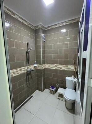 Bathroom - Apartment 11 - Spacious and ideally located in the heart of the city (Saidia)