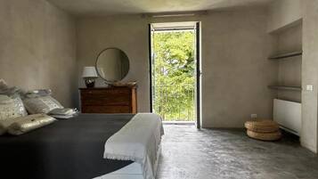 Junior-Suite, Terrasse, Gartenblick | Kostenloses WLAN