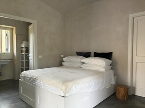 Family Suite, Patio, Garden View | Free WiFi - La Torre Granaia (Novi Ligure)