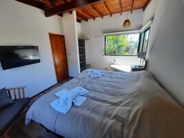 Cabin, Patio | In-room safe, blackout drapes, free WiFi