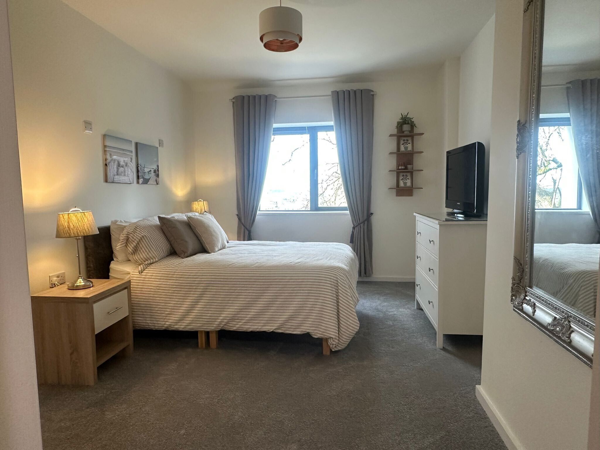 3 bedrooms, free WiFi, bed sheets