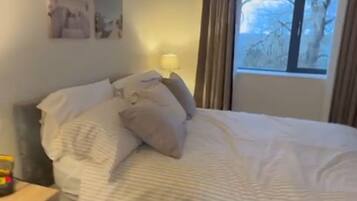 3 dormitorios, wifi gratis, ropa de cama