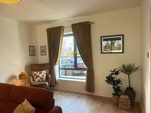 Living area - House Sleeps 6 With Parking (Schull)