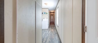 Remote McCamey Retreat w 5 En-Suite Baths