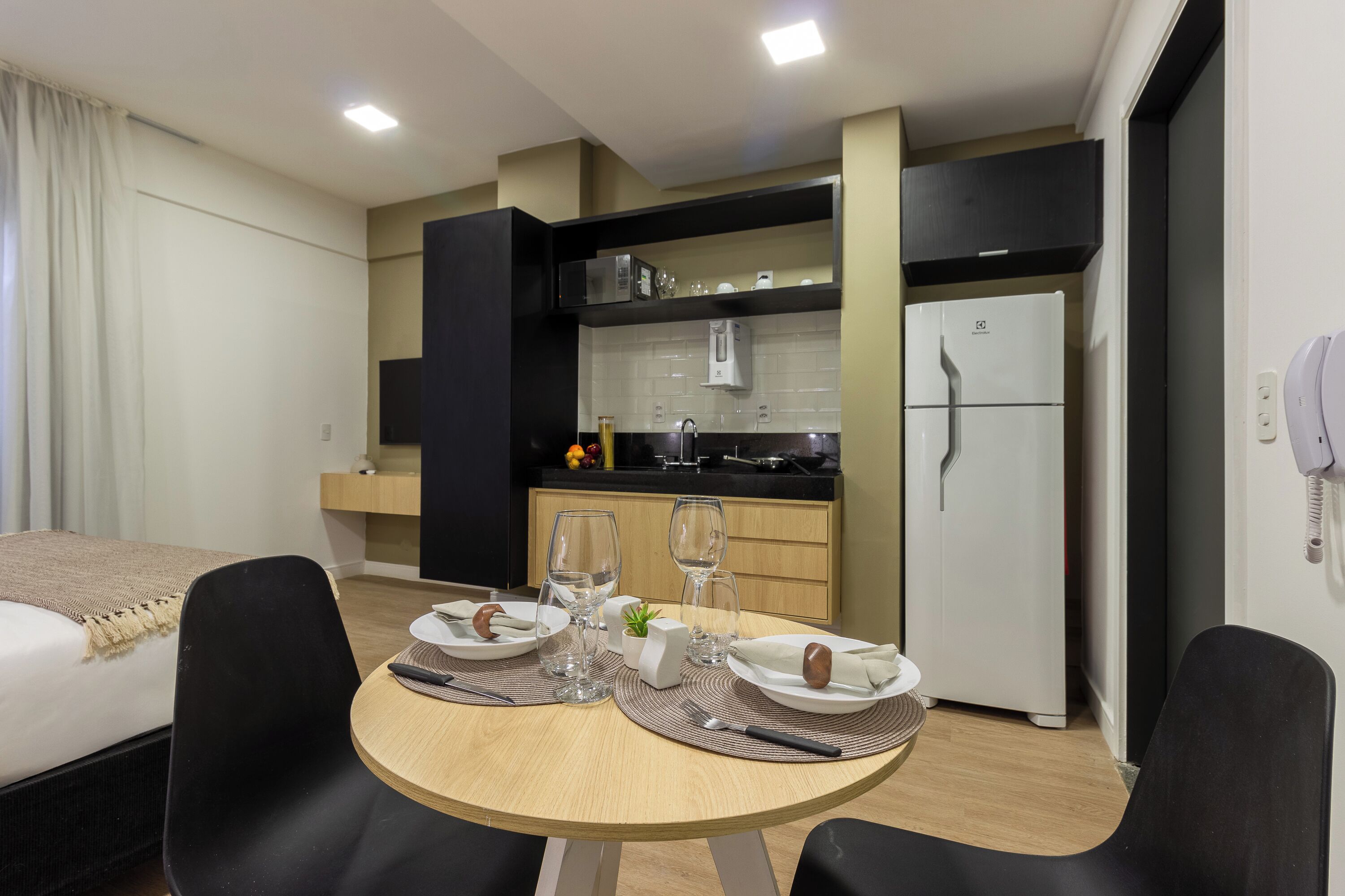 Studio Standard Casal | 用餐