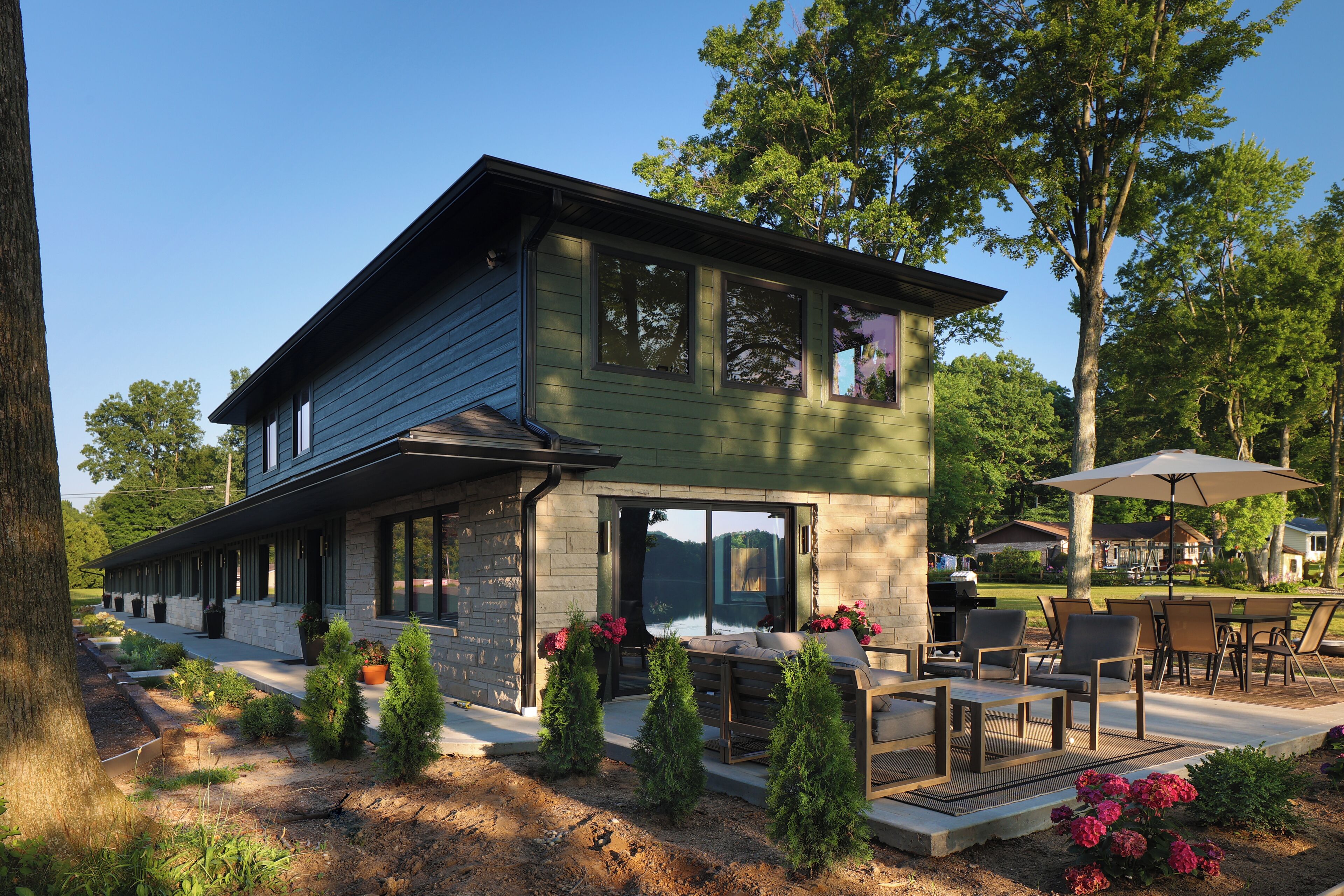 Apartment | Outdoor dining