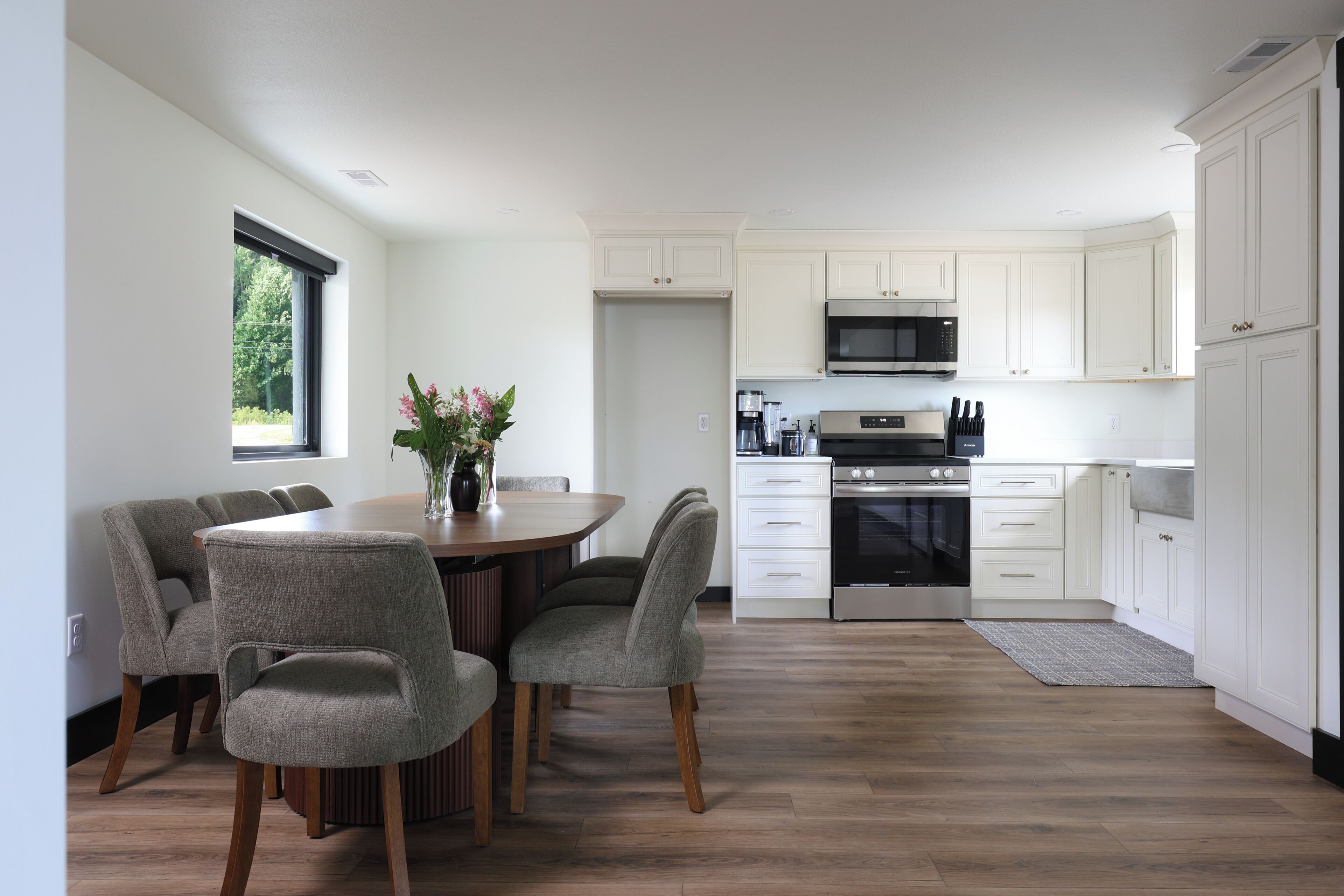 Departamento | Cocina privada | Microondas y utensilios de cocina 