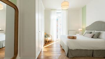 3 bedrooms, iron/ironing board