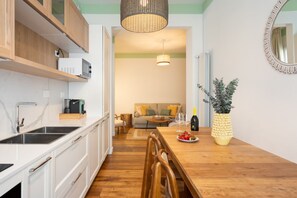 Fridge, microwave, dishwasher - Casa Batida - Large house with terrace near the Arno river (Florence)