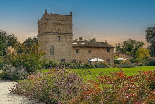 Villa Torre Anna: Elegance & Private Swimming Pool
