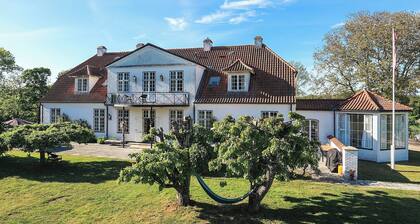 Historic house in Skjoldungernes Land park