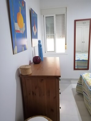 WiFi, bed sheets - Apartment 'Bahia De Cadiz' with Wi-Fi and Air Conditioning (Cádiz)