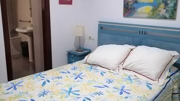 WiFi, bed sheets