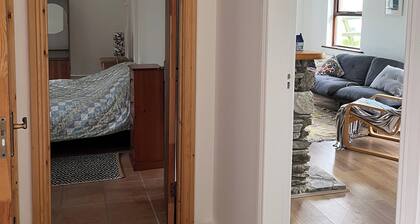 Apartment Sleeps 2 With Parking