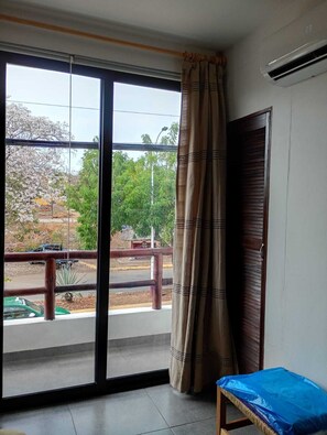 Interior - 5 minutes from beaches and viewpoints Rinconada Carrizalillo department. (Puerto Escondido)