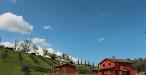 Exterior - Le Dame Riding School & Farmhouse, Marche (Marche)