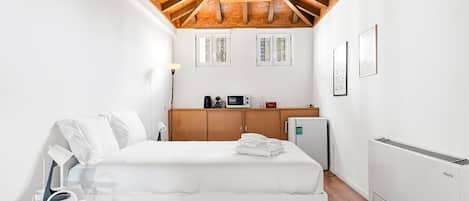 1 chambre, accès Internet, draps fournis