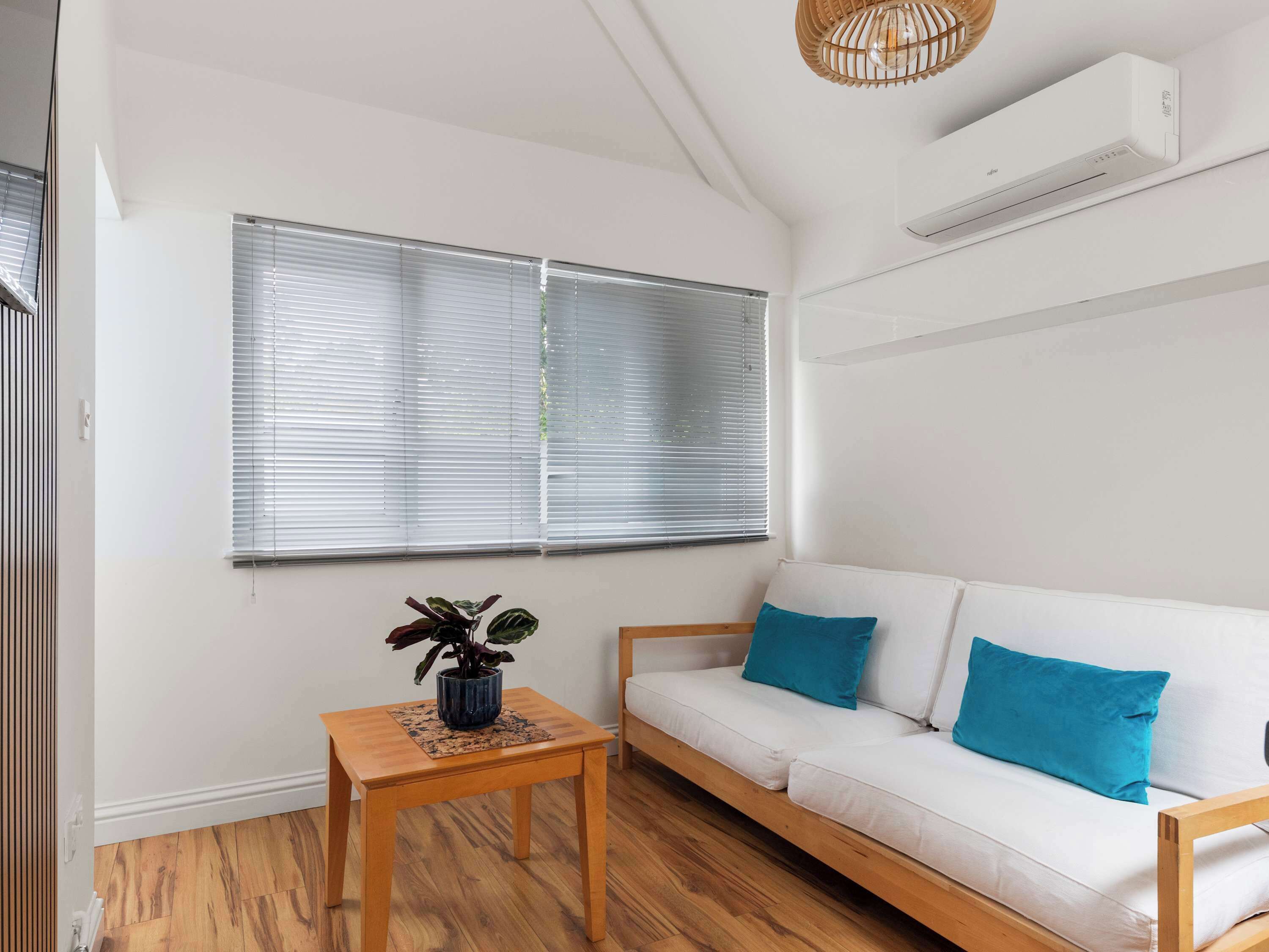 Hideaway Cosy 1 Bedroom With Free Parking - Cambrige (UK)